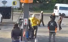 Hijacking_petrol station