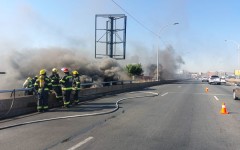 Firefighters continue to battle the blaze in Braamfontein. eNCA/Hloni Mtimkulu