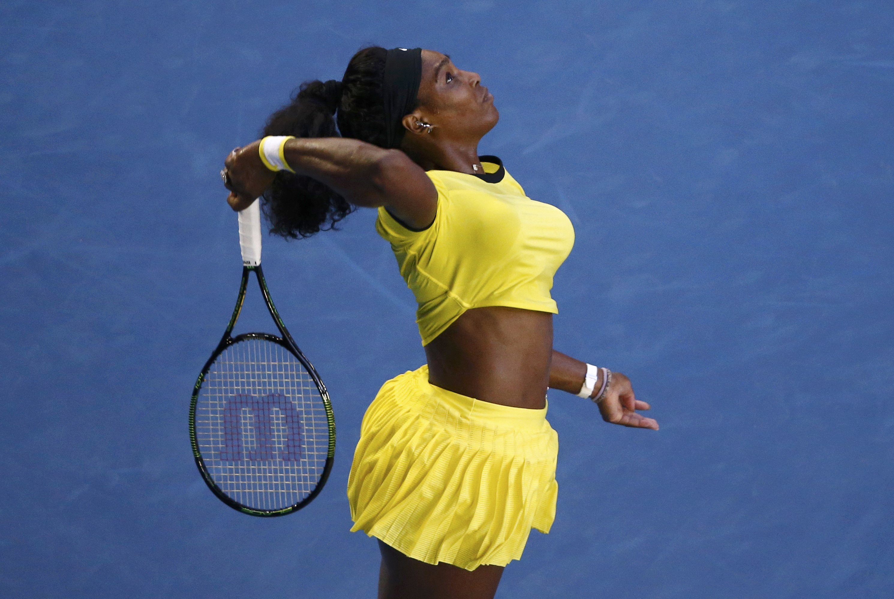 Serena says new outfit is top of the pops | eNCA2981 x 1999