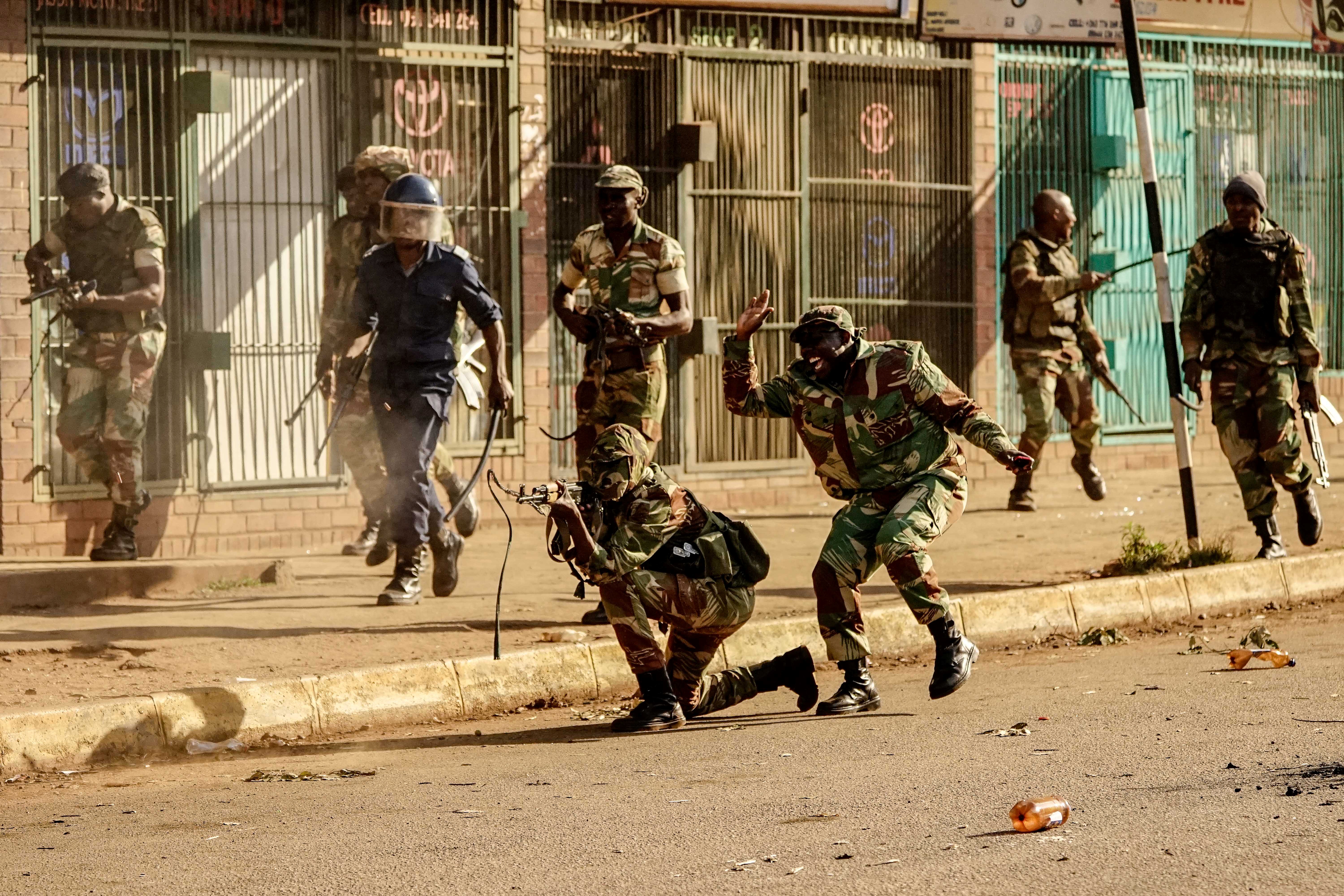 web_photo_Zimbabwe_army_13112018 web_photo_Zimbabwe_army_13112018