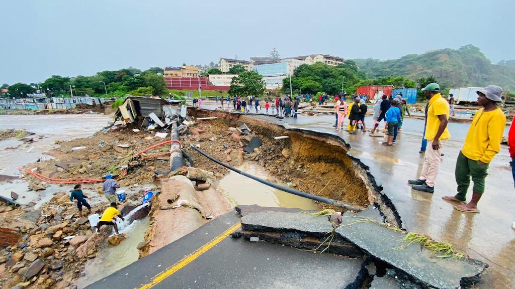 IN PICS: Floods wreak havoc in KZN | eNCA