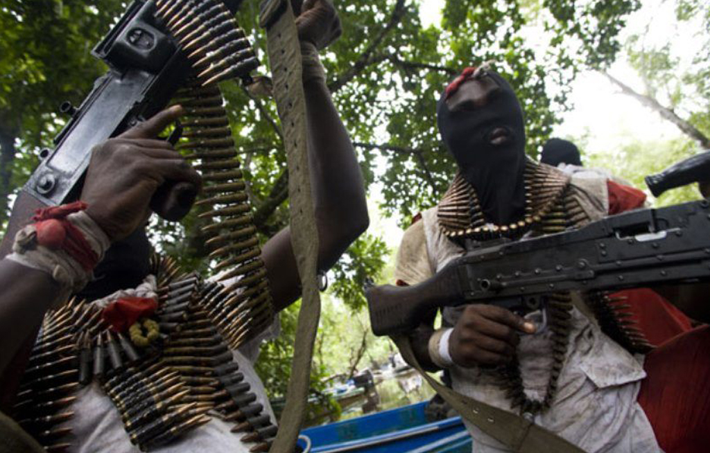 Gunmen kill 14 churchgoers in Nigeria shooting | eNCA