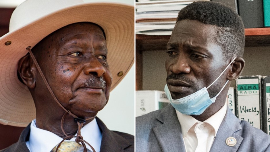 Uganda's President Yoweri Museveni (L) and Ugandan musician-turned-politician Robert Kyagulanyi (R), also known as Bobi Wine.