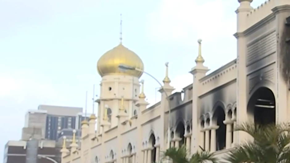 The Juma Mosque of Durban, commonly known as the Grey Street Mosque, is on fire.