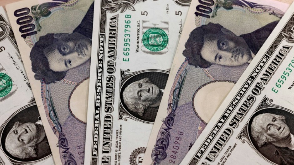The prospect of higher US interest rates has sent the dollar soaring towards 140 yen 