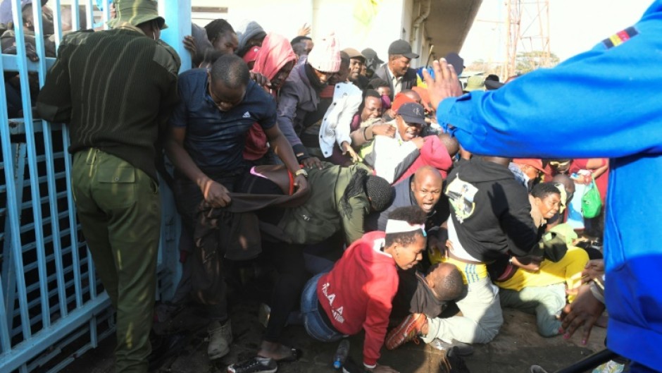 Police have told Kenyans to watch the swearing-in ceremony from home