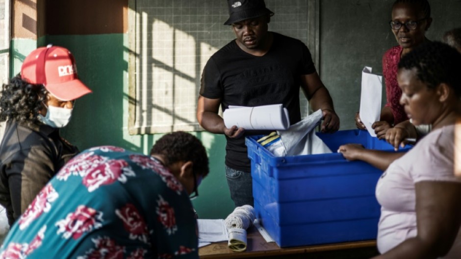 About 1.5 million people are registered to vote, with ballots opening at 07:00 am (0500 GMT) 