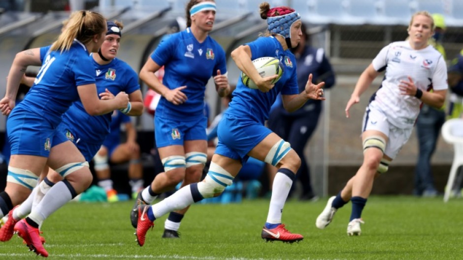 Italy's captain Elisa Giordano runs at the United States defence in Whangarei