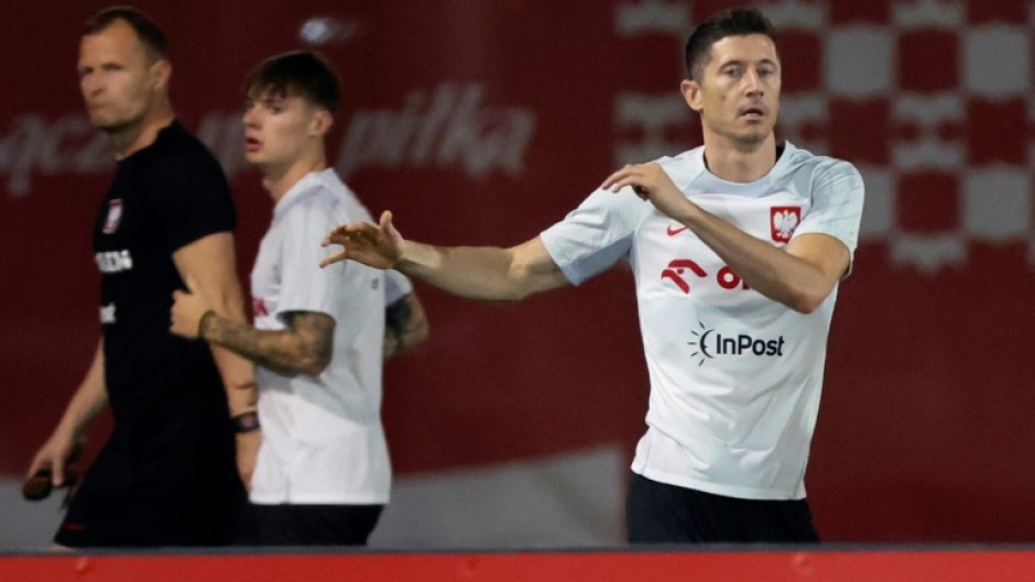 Polish forward Robert Lewandowski in training in Qatar