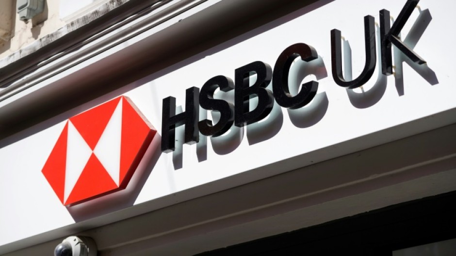 HSBC has announced the closure of more than a quarter of its remaining bank branches in the UK