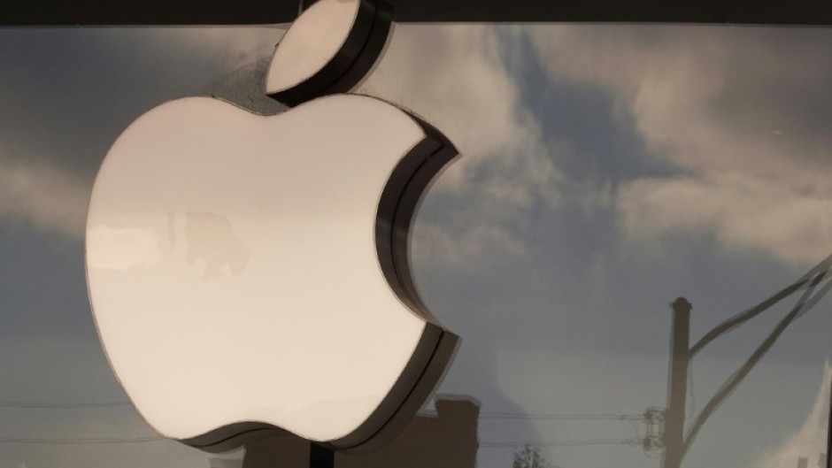 Apple extending data-scrambling encryption to its online iCloud storage service around the world could set up a clash with authorities interested in looking at messages, images and more ferreted away by users of Apple devices