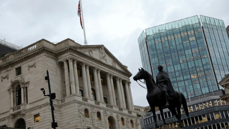The Bank of England said it expects the UK economy to contract 0.1 percent in the fourth quarter
