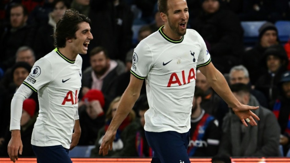 England captain Harry Kane will end his career as record goalscorer for Tottenham, his country and the Premier League, club manager Antonio Conte says