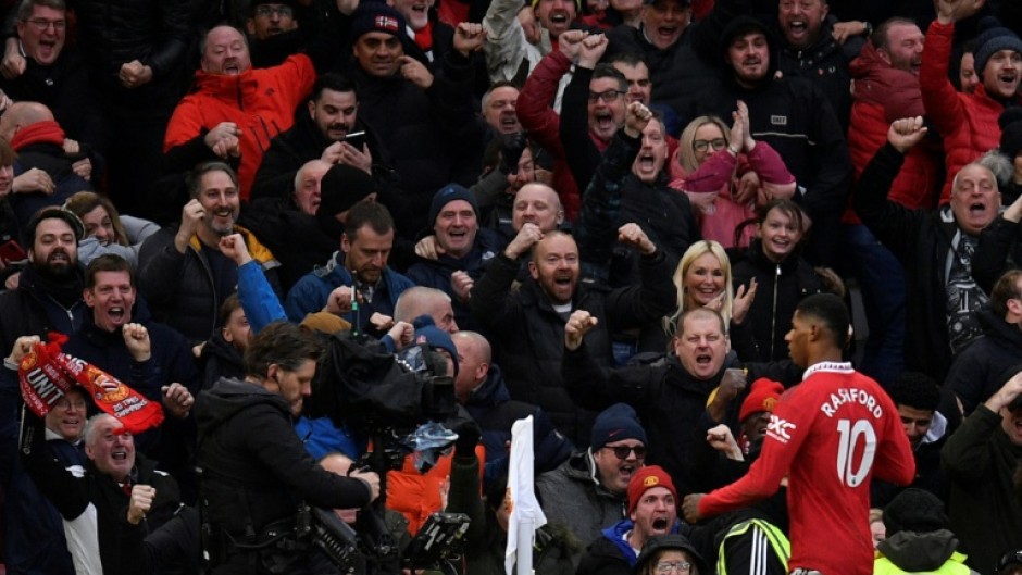 Marcus Rashford scored the winner as Manchester United beat Manchester City 2-1