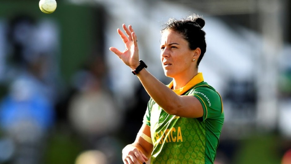 Kapp tweeted her support of Van Niekerk after the World Cup squad announcement