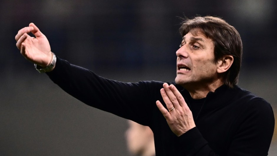 Tottenham boss Antonio Conte is set for more time away from the club to recover from gallbladder surgery