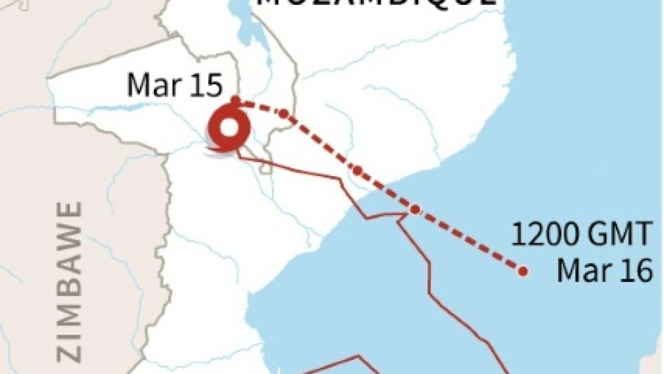 Map of Mozambique and Malawi tracking the course of Cyclone Freddy and its expected route in the next 24 hours