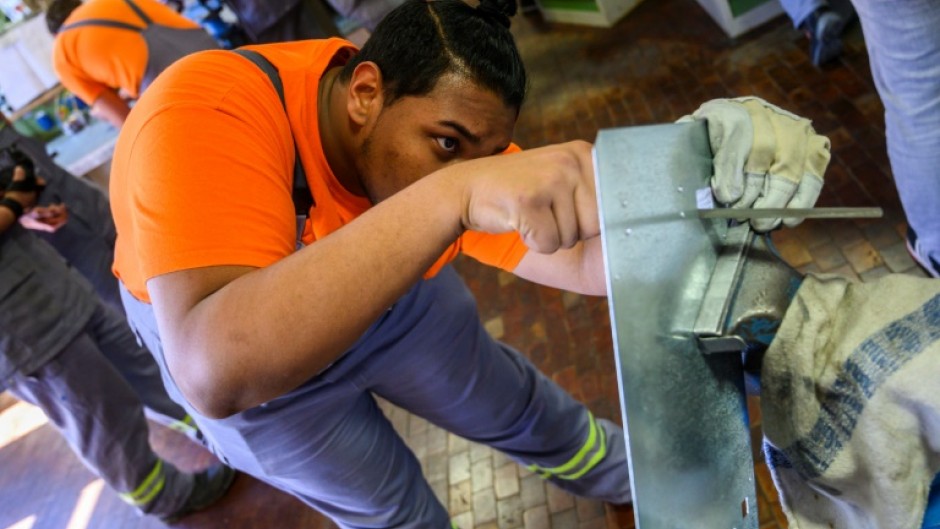 Each year around 50 new trainees join a programme with ArcelorMittal in Eisenhuettenstadt, where the steel group employs 2,700 people