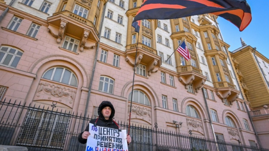 Pro-Kremlin activists held protests in front of the US embassy in Moscow and other Western embassies Saturday