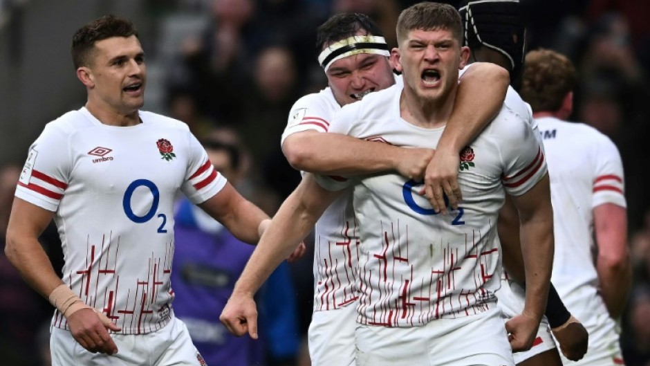 England flanker Jack Willis (R) is now with French club Toulouse following the collapse of Wasps