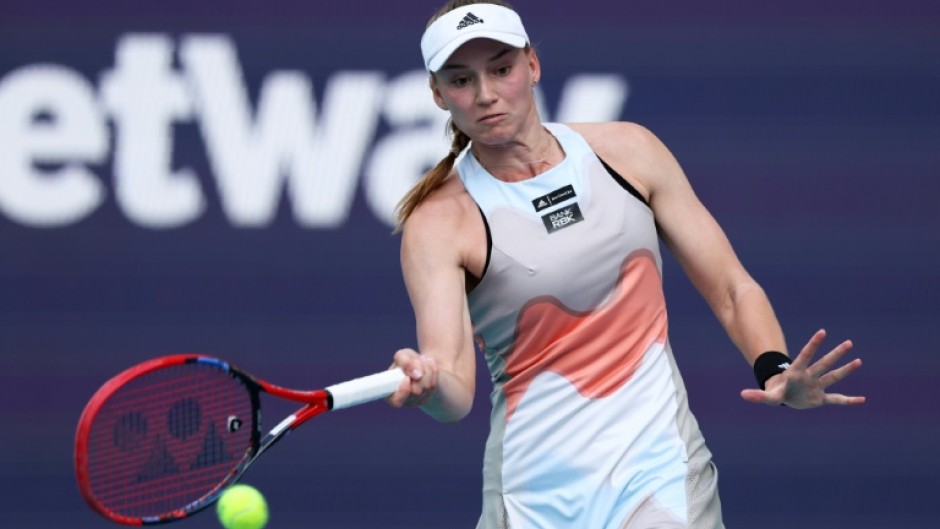 Elena Rybakina beat Elise Mertens on Monday to reach the quarter-finals of the Miami Open