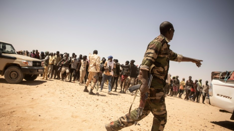 Every week hundreds of migrants expelled from Algeria arrive in the Nigerien border village of Assamaka, about 200 kilometres from Arlit