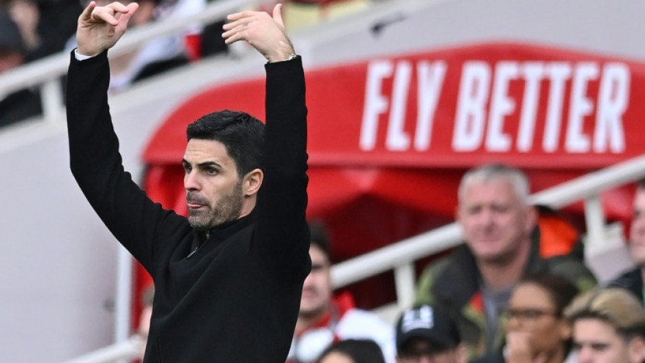 Mikel Arteta is hoping to lead Arsenal to their first Premier League title since 2004