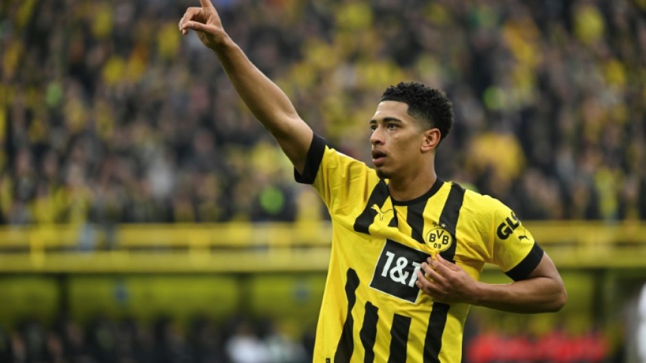 Dortmund's English midfielder Jude Bellingham celebrates scoring his team's first goal in a 4-0 demolition of Frankfurt on Saturday