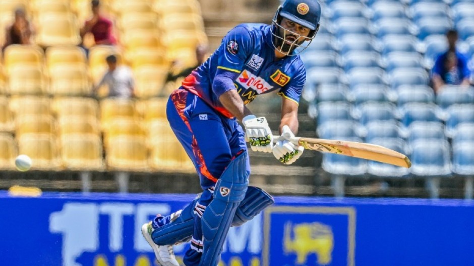 Dimuth Karunaratne's hundred set Sri Lanka up for a big win over Ireland