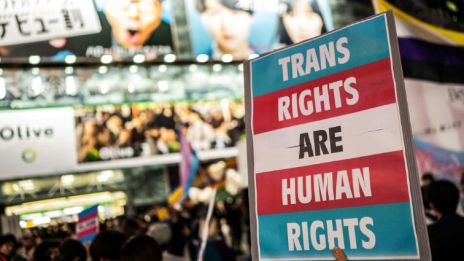 Japan's Supreme Court has ruled in favour of a transgender woman whose access to female toilets at work was limited