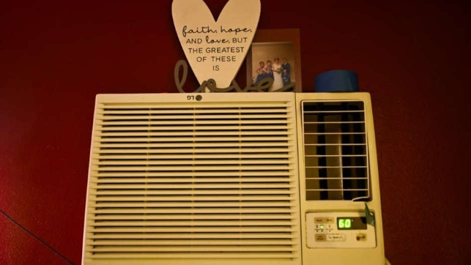 For more than three weeks the temperature in Phoenix, Arizona has exceeded 110 degrees Fahrenheit (43 degrees Celsius)