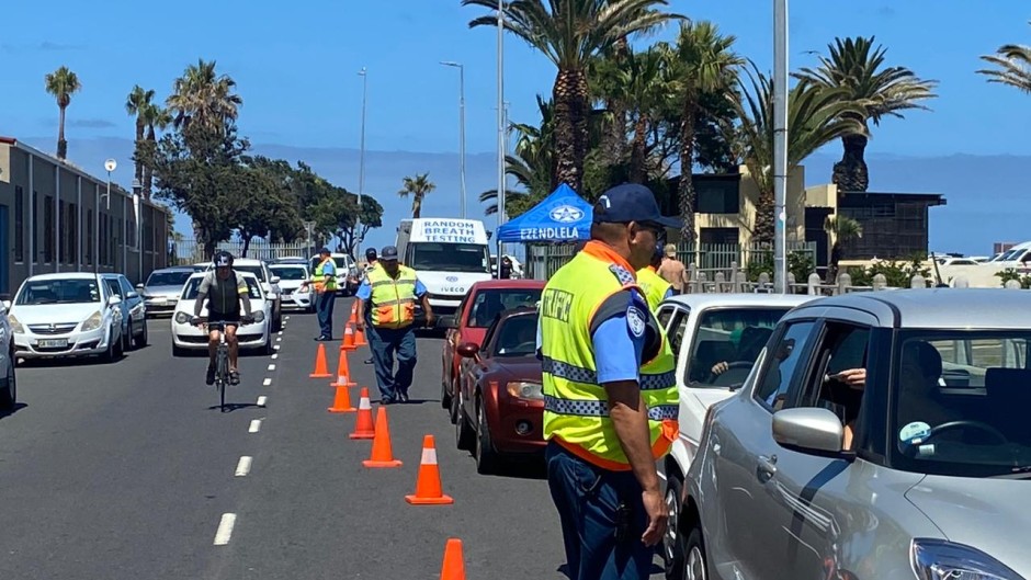 Western Cape traffic officers at a roadblock. eNCA