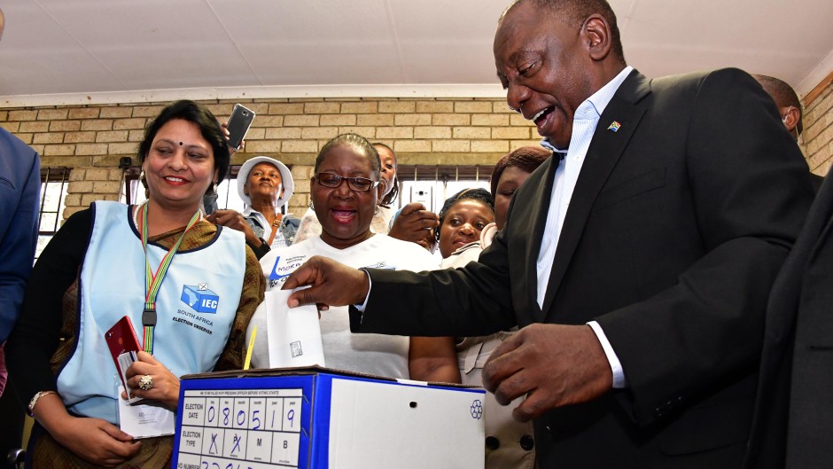 File: President Cyril Ramaphosa casting his vote at Hitekani Primary School, Chiawelo, Soweto.