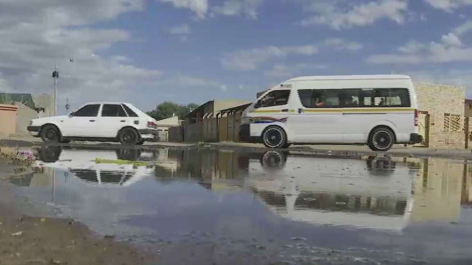 Motorists trying to navigate the roads in Kimberley.