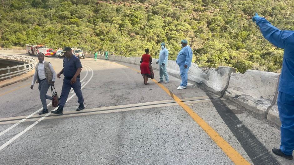 The bridge where the bus fell off