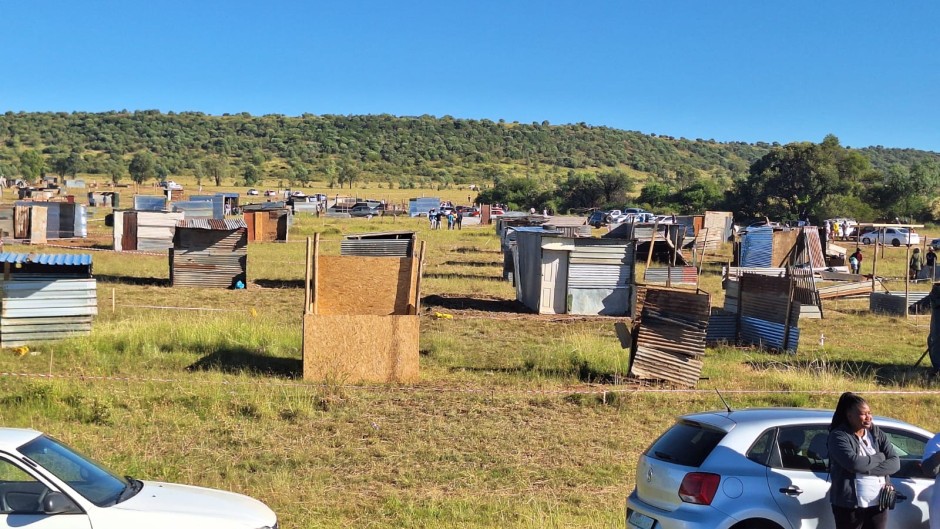Lourierpark residents want to stop people invading the property near their upscale homes. eNCA/Bafedile Moerane