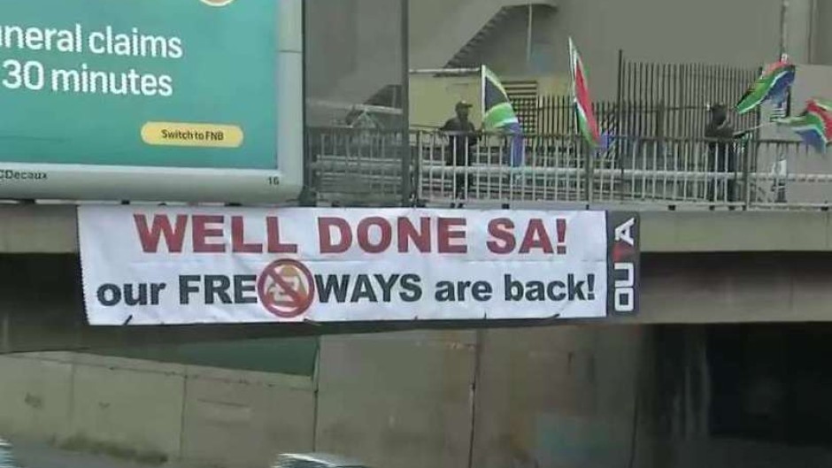 OUTA's sign celebrating the end of e-tolls.