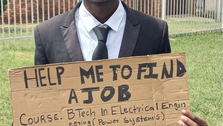 Momelezi Sifumba unemployed