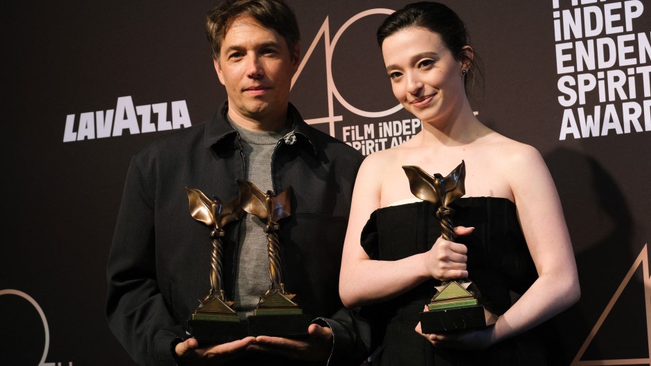 US filmmaker Sean Baker winner of Best Director and Best Feature for "Anora" stands with US actress Mikey Madison. AFP/Chris Delmas