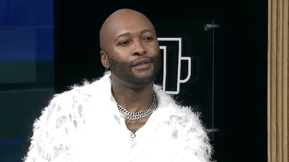 Award-winning singer Vusi Nova