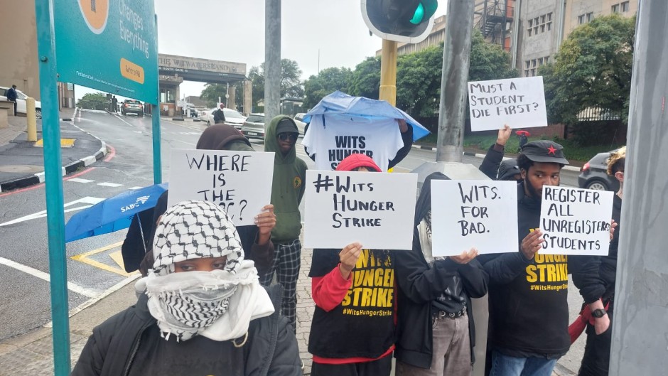 wits hunger protest. Hloni Mthimkhulu