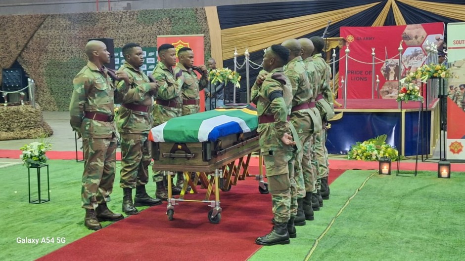 SANDF member Lance Bombardier Moreo laid to rest in Free State / eNCA