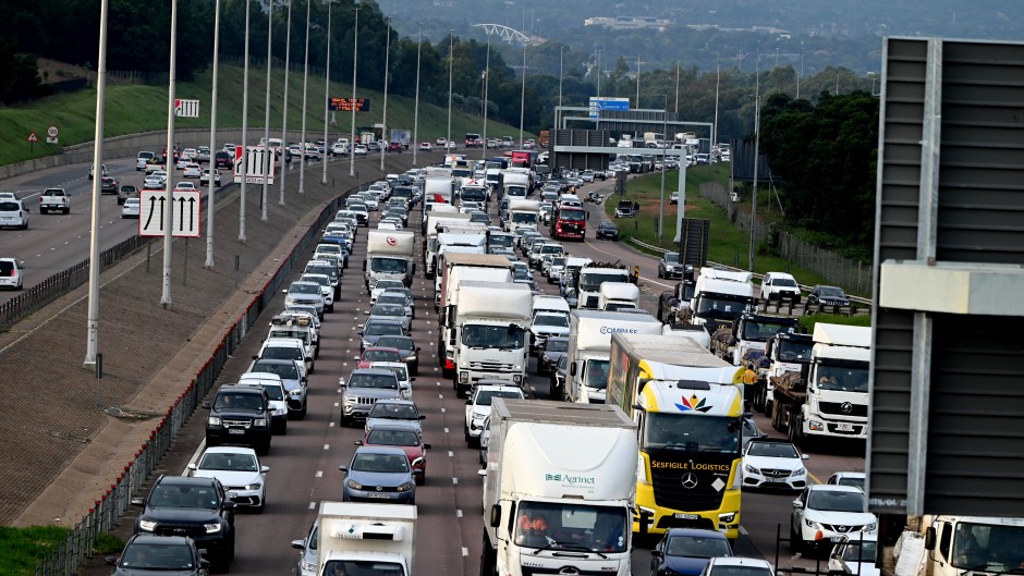Traffic is expected to surge as motorists make their way back home following the Easter weekend. Gallo Images/Frennie Shivambu