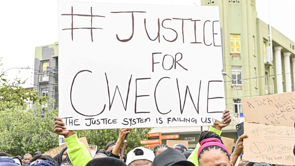 Protesters demand justice for Cwecwe. Gallo Images/Volksblad/Mlungisi Louw