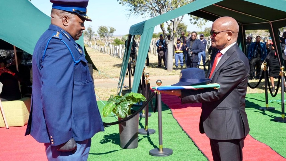 Police Minister Senzo Mchunu at the funeral of one of the constables. Twitter/@SAPoliceService