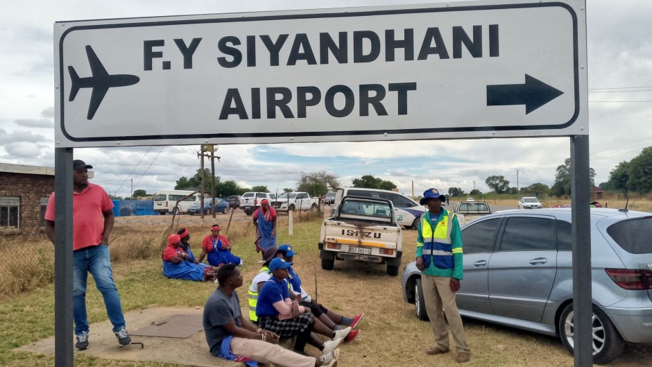 FY Siyandhani International Airport