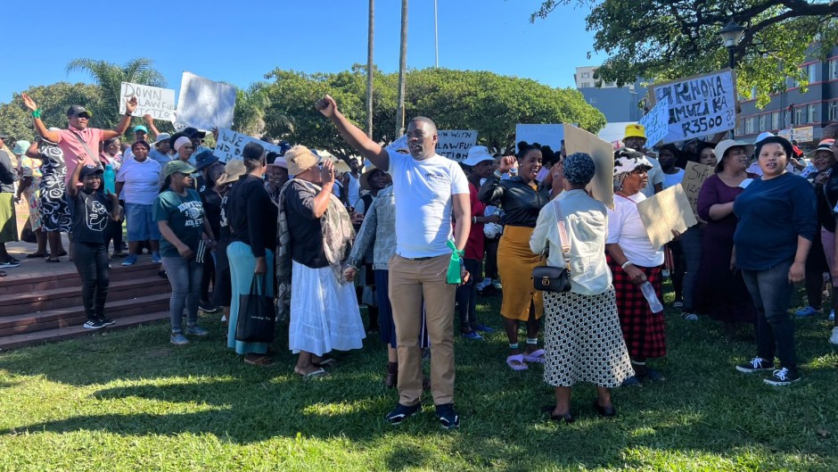 Durban floods / eNCA Zanele Buthelezi
