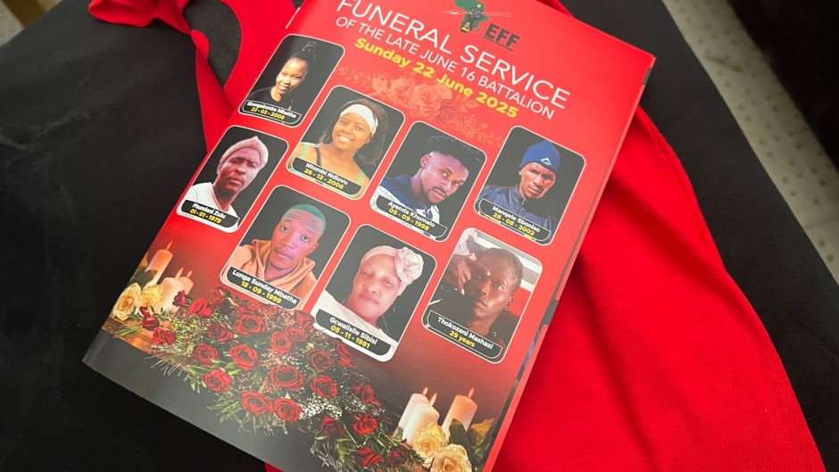 A mass funeral for 10 EFF supporters killed in a crash last week. eNCA/Zanele Buthelezi 