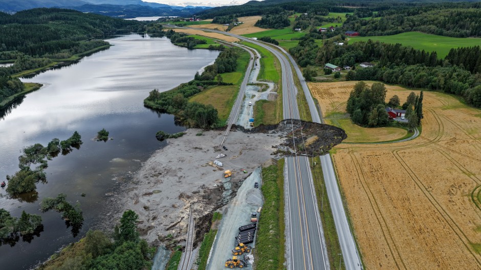 The motorway damaged by a landslide. Ole Martin Wold/NTB/AFP