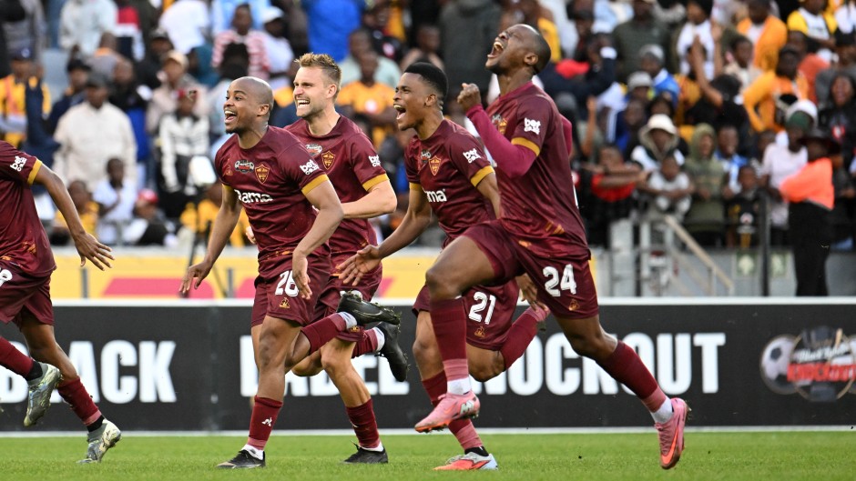 Stellenbosch FC players celebrate their win. BackpagePix/Ryan Wilkisky